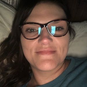 Meet your Posher, Becky